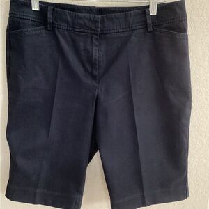 Talbots Women’s 10P Navy Bermuda Shorts